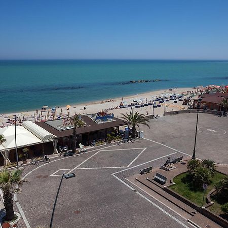 Hotel Bianchi Nicola Porto Recanati Exteriér fotografie