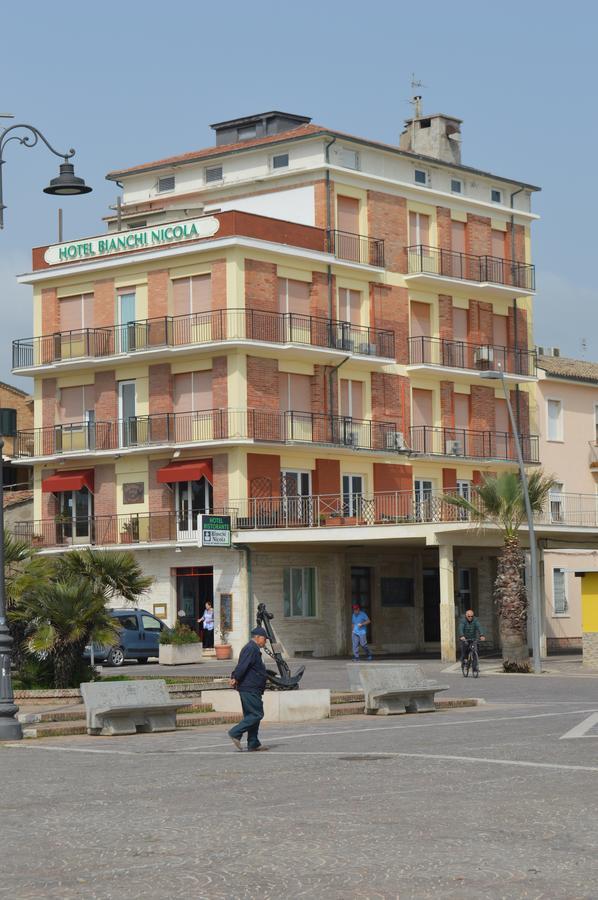 Hotel Bianchi Nicola Porto Recanati Exteriér fotografie