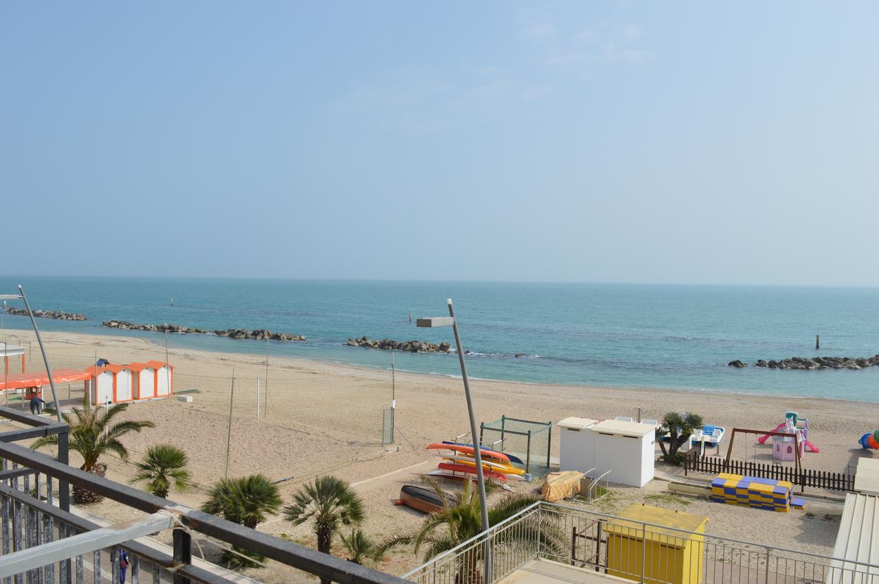 Hotel Bianchi Nicola Porto Recanati Exteriér fotografie