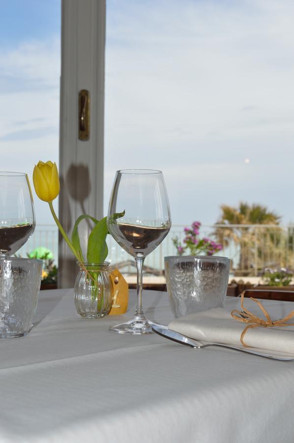 Hotel Bianchi Nicola Porto Recanati Exteriér fotografie
